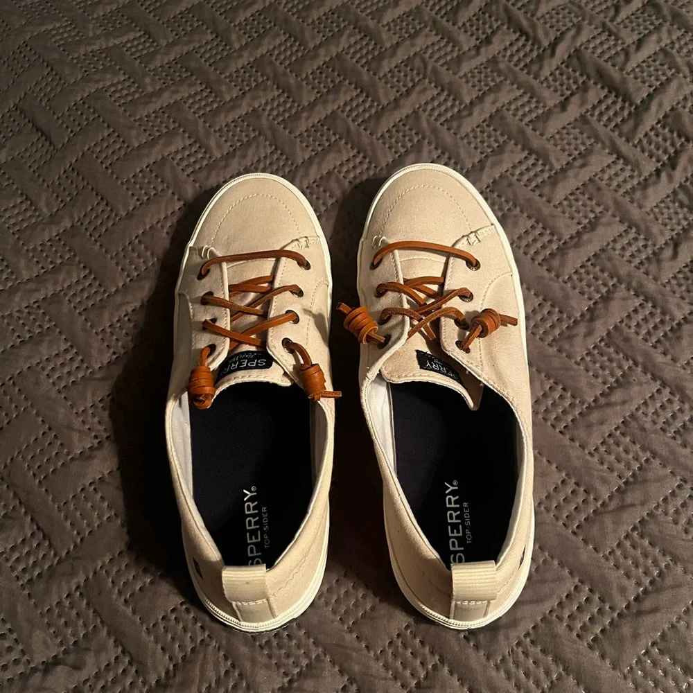 Sperry Womens Cream Canvas Boat Shoes with Brown Laces - Picture 1 of 4